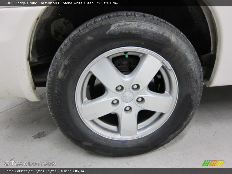 Stone White / Medium Slate Gray 2006 Dodge Grand Caravan SXT