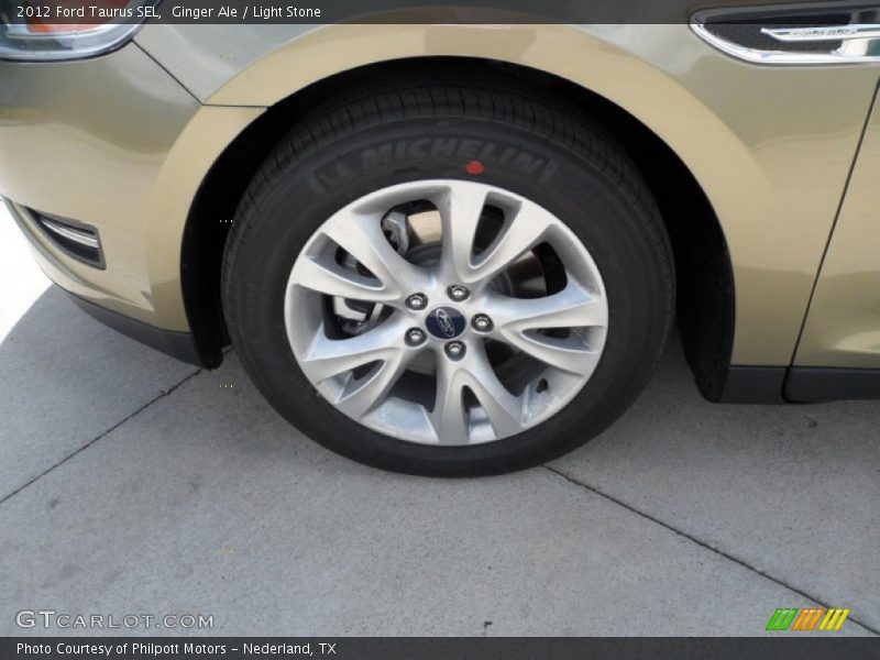 2012 Taurus SEL Wheel
