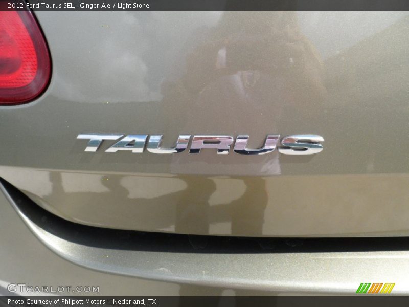  2012 Taurus SEL Logo