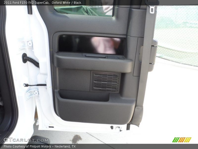 Door Panel of 2011 F150 FX2 SuperCab