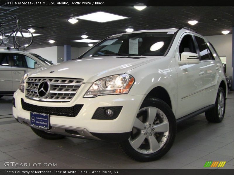 Arctic White / Black 2011 Mercedes-Benz ML 350 4Matic