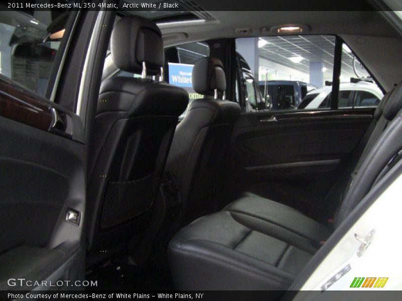 Arctic White / Black 2011 Mercedes-Benz ML 350 4Matic