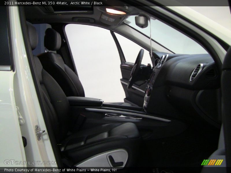 Arctic White / Black 2011 Mercedes-Benz ML 350 4Matic