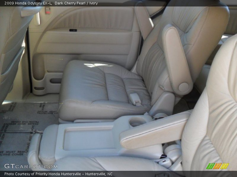 Dark Cherry Pearl / Ivory 2009 Honda Odyssey EX-L