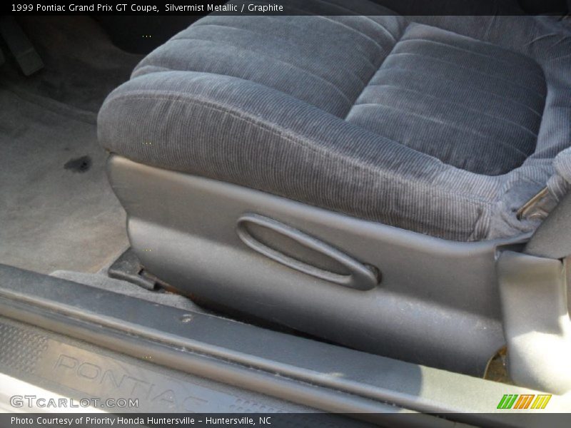 Silvermist Metallic / Graphite 1999 Pontiac Grand Prix GT Coupe