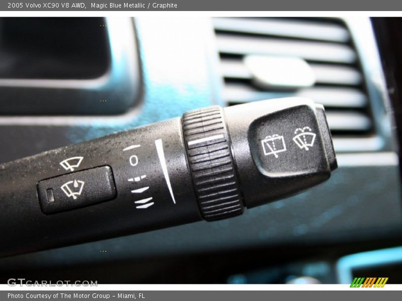 Magic Blue Metallic / Graphite 2005 Volvo XC90 V8 AWD