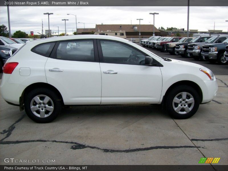 Phantom White / Black 2010 Nissan Rogue S AWD