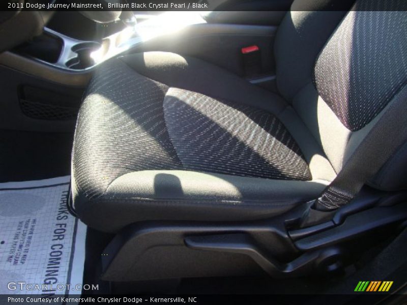 Brilliant Black Crystal Pearl / Black 2011 Dodge Journey Mainstreet