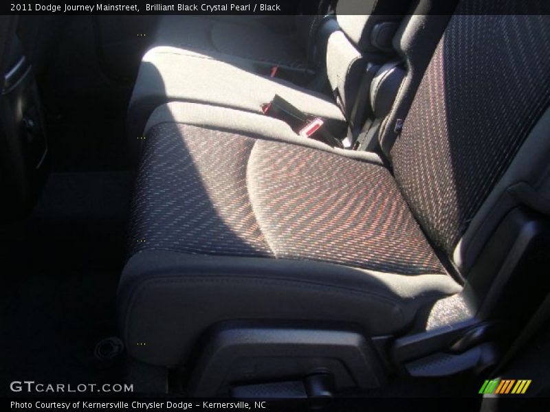 Brilliant Black Crystal Pearl / Black 2011 Dodge Journey Mainstreet