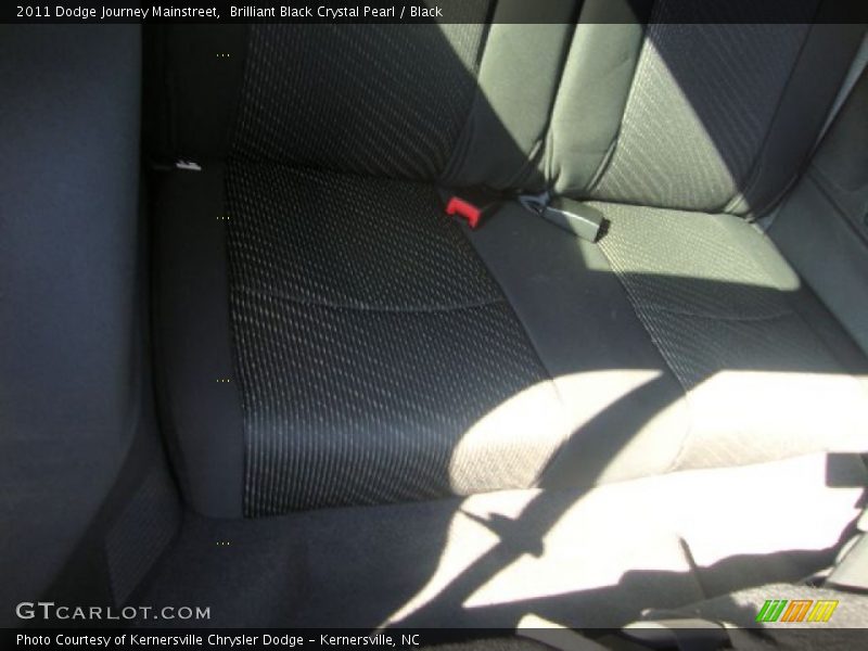 Brilliant Black Crystal Pearl / Black 2011 Dodge Journey Mainstreet