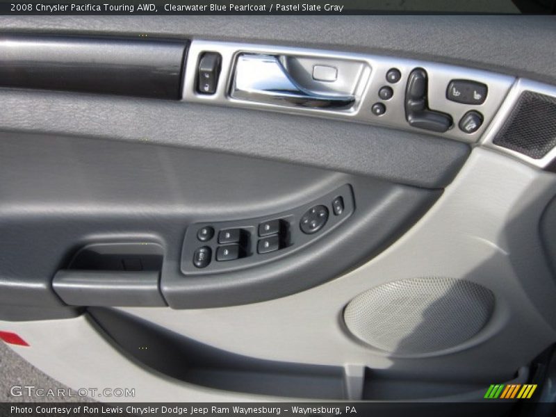Door Panel of 2008 Pacifica Touring AWD