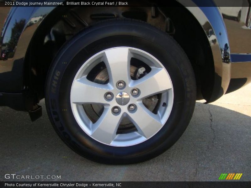 Brilliant Black Crystal Pearl / Black 2011 Dodge Journey Mainstreet