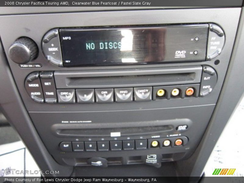 Audio System of 2008 Pacifica Touring AWD