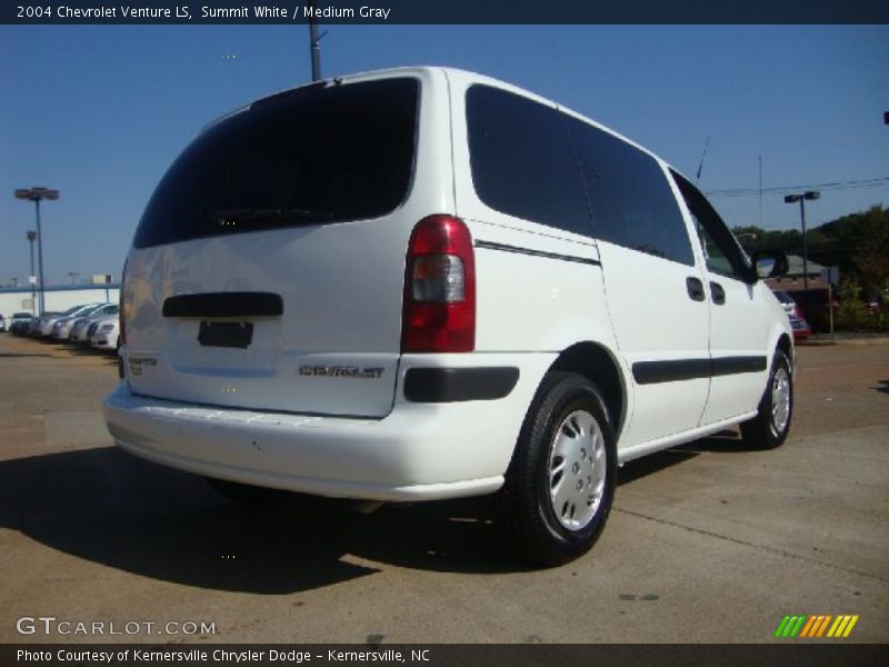  2004 Venture LS Summit White