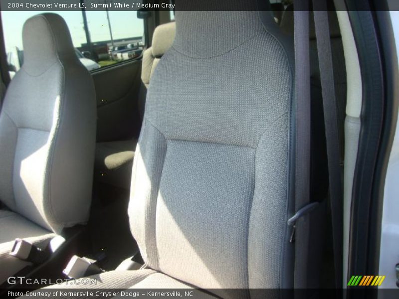 Summit White / Medium Gray 2004 Chevrolet Venture LS