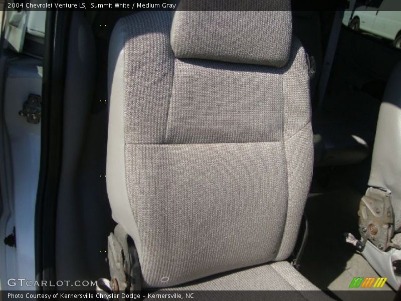 Summit White / Medium Gray 2004 Chevrolet Venture LS