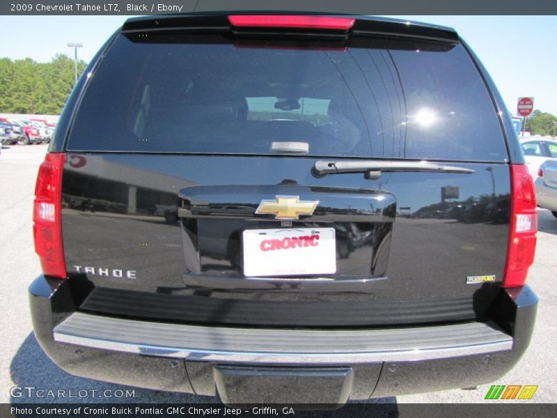 Black / Ebony 2009 Chevrolet Tahoe LTZ