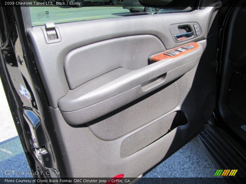 Black / Ebony 2009 Chevrolet Tahoe LTZ