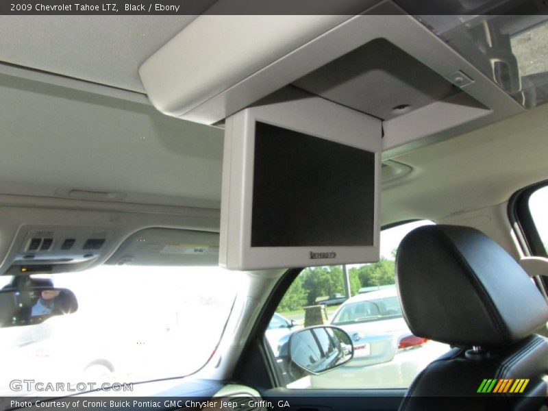 Black / Ebony 2009 Chevrolet Tahoe LTZ