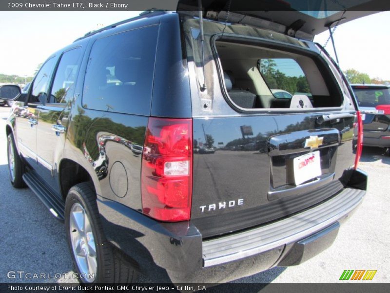 Black / Ebony 2009 Chevrolet Tahoe LTZ