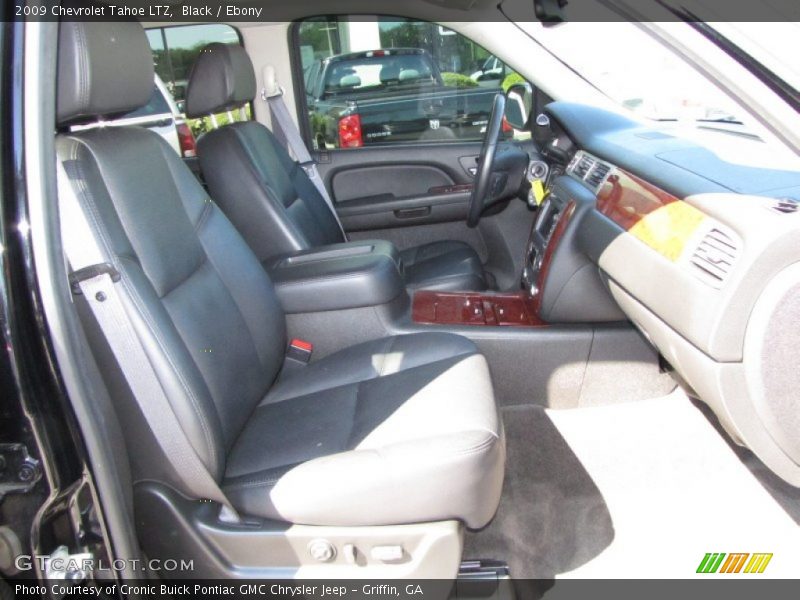  2009 Tahoe LTZ Ebony Interior