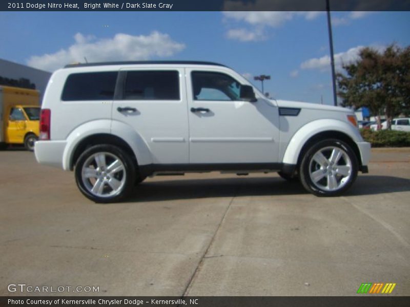 Bright White / Dark Slate Gray 2011 Dodge Nitro Heat