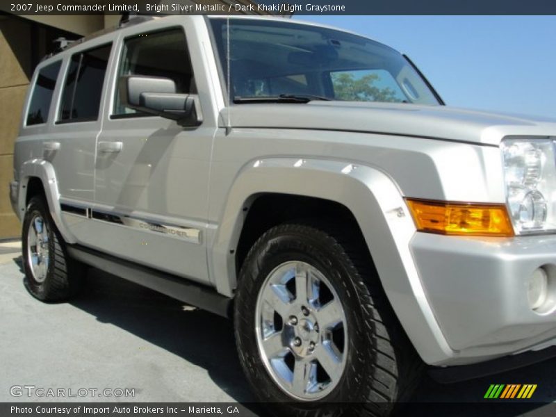 Bright Silver Metallic / Dark Khaki/Light Graystone 2007 Jeep Commander Limited