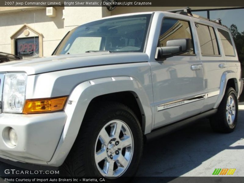 Bright Silver Metallic / Dark Khaki/Light Graystone 2007 Jeep Commander Limited