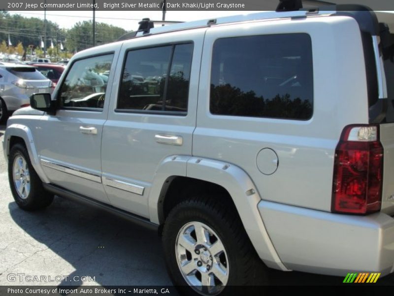 Bright Silver Metallic / Dark Khaki/Light Graystone 2007 Jeep Commander Limited
