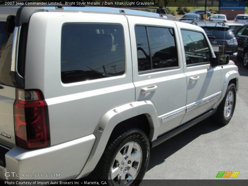 Bright Silver Metallic / Dark Khaki/Light Graystone 2007 Jeep Commander Limited