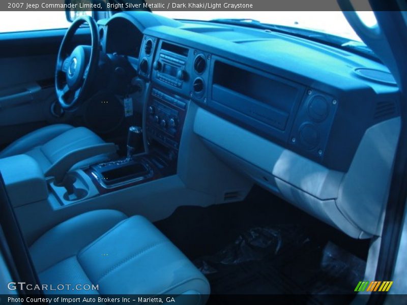 Bright Silver Metallic / Dark Khaki/Light Graystone 2007 Jeep Commander Limited