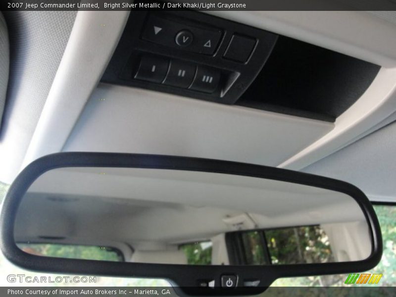Bright Silver Metallic / Dark Khaki/Light Graystone 2007 Jeep Commander Limited