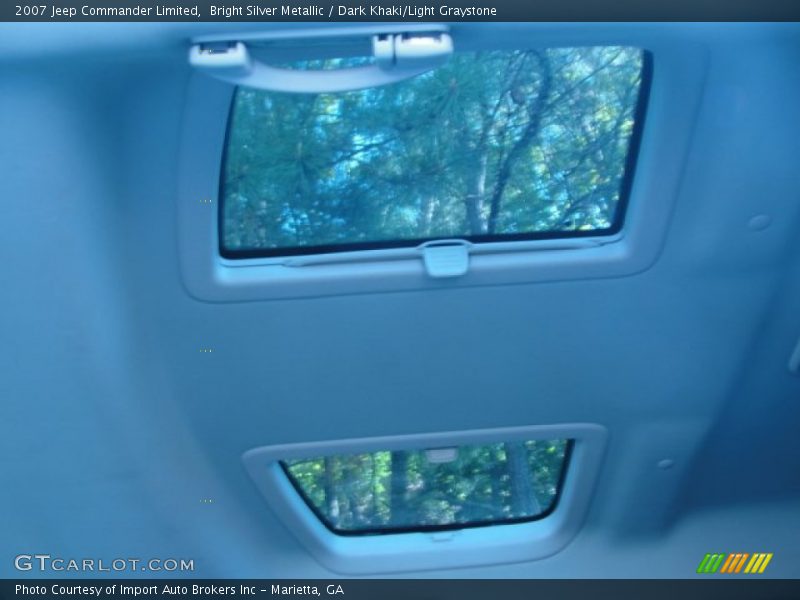 Bright Silver Metallic / Dark Khaki/Light Graystone 2007 Jeep Commander Limited