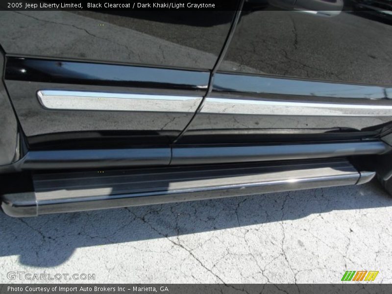 Black Clearcoat / Dark Khaki/Light Graystone 2005 Jeep Liberty Limited