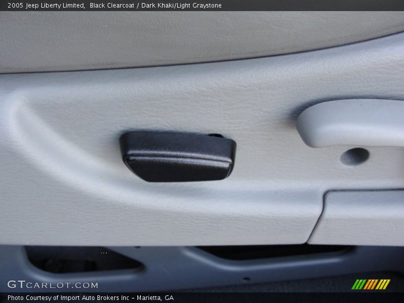 Black Clearcoat / Dark Khaki/Light Graystone 2005 Jeep Liberty Limited
