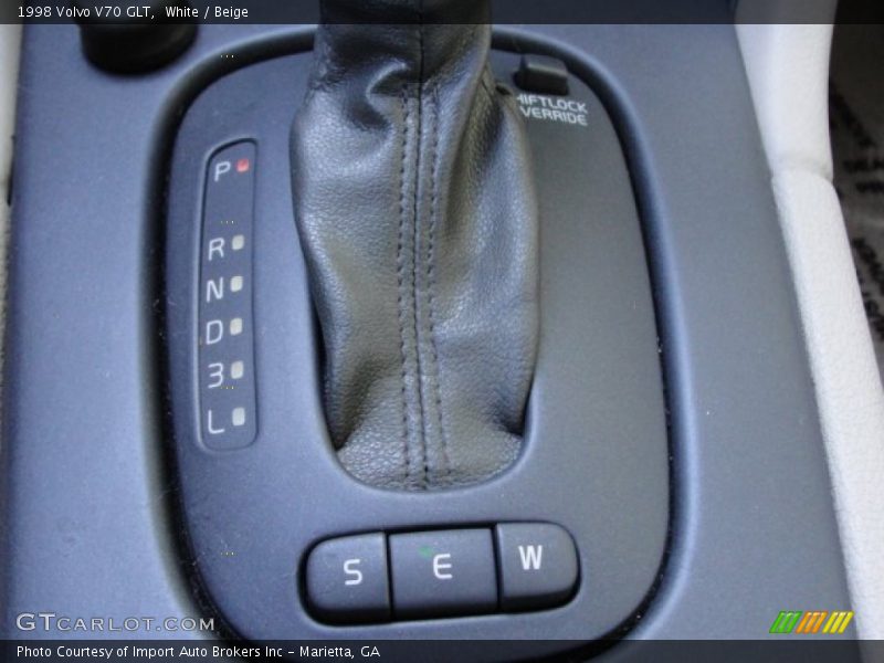  1998 V70 GLT 4 Speed Automatic Shifter