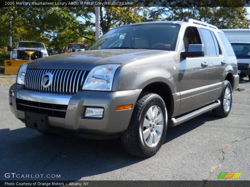 Mineral Grey Metallic / Camel 2006 Mercury Mountaineer Luxury AWD