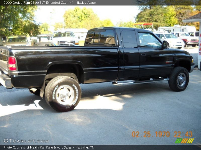 Black / Agate 2000 Dodge Ram 2500 SLT Extended Cab 4x4