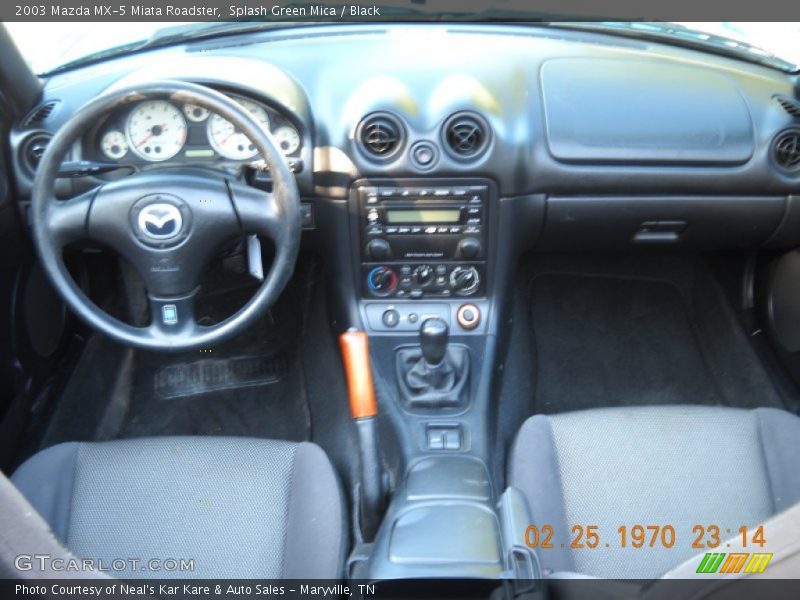 Dashboard of 2003 MX-5 Miata Roadster
