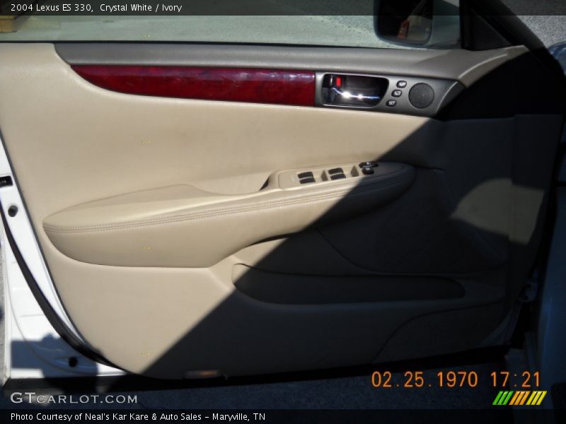 Crystal White / Ivory 2004 Lexus ES 330