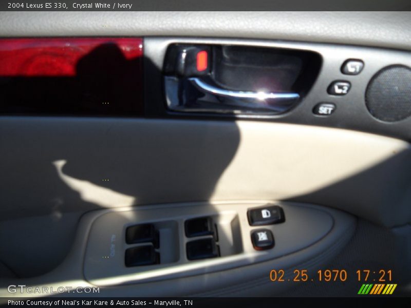 Crystal White / Ivory 2004 Lexus ES 330
