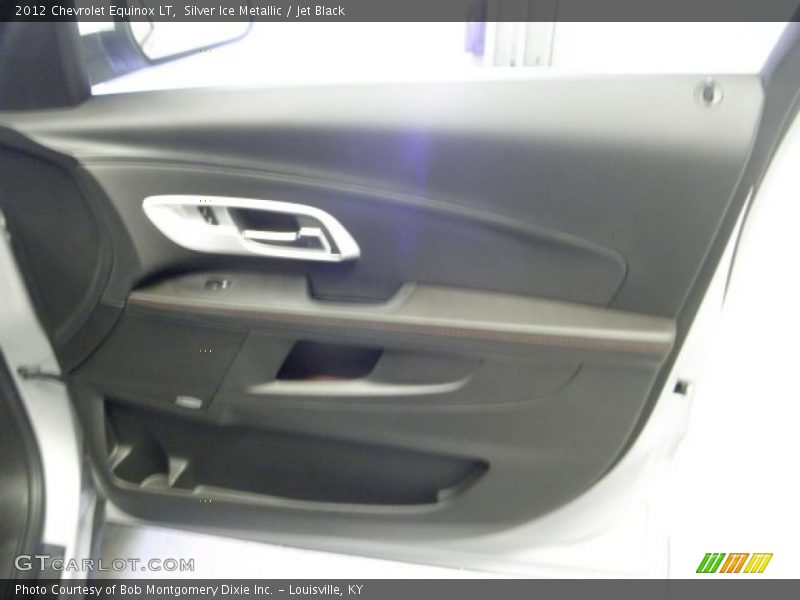 Silver Ice Metallic / Jet Black 2012 Chevrolet Equinox LT
