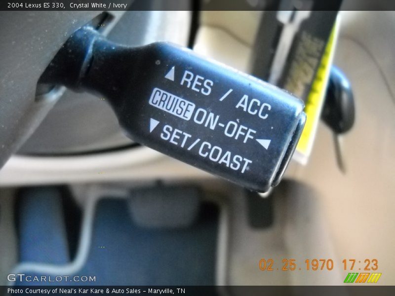 Crystal White / Ivory 2004 Lexus ES 330