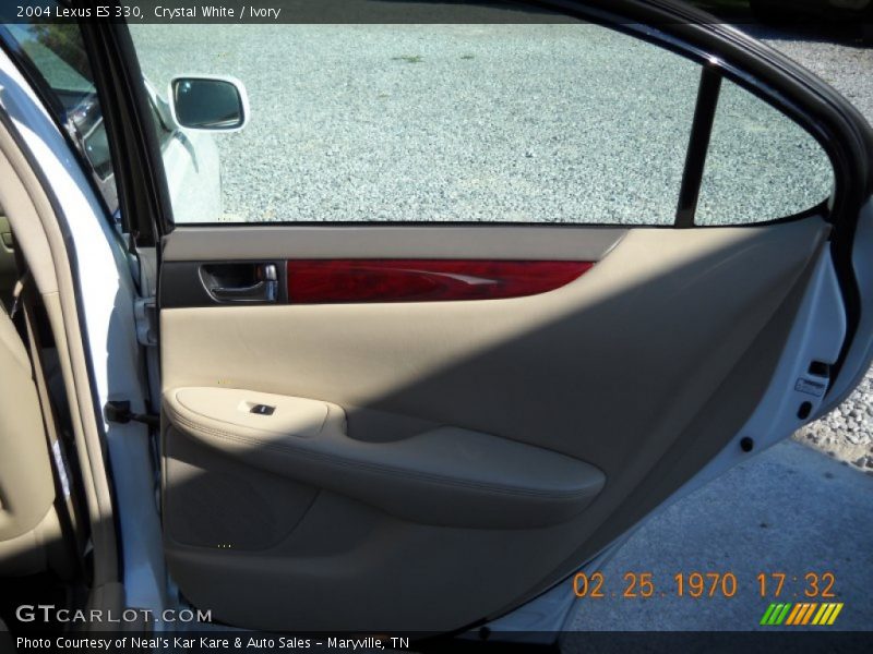 Crystal White / Ivory 2004 Lexus ES 330