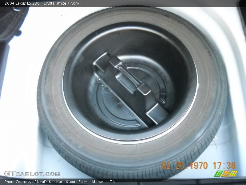 Crystal White / Ivory 2004 Lexus ES 330