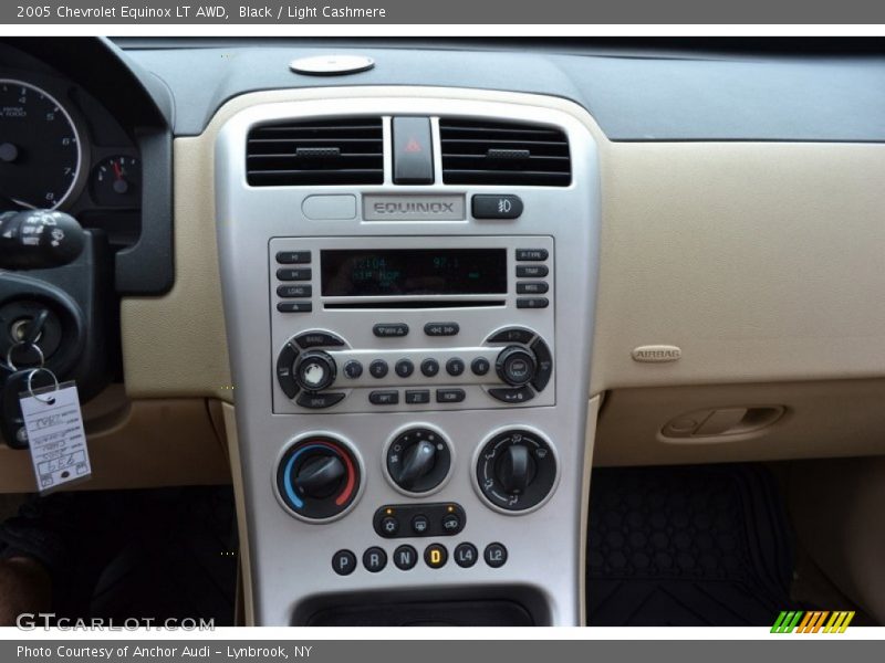 Black / Light Cashmere 2005 Chevrolet Equinox LT AWD