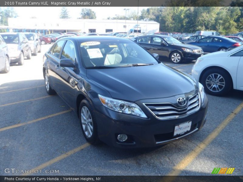 Magnetic Gray Metallic / Ash Gray 2010 Toyota Camry XLE