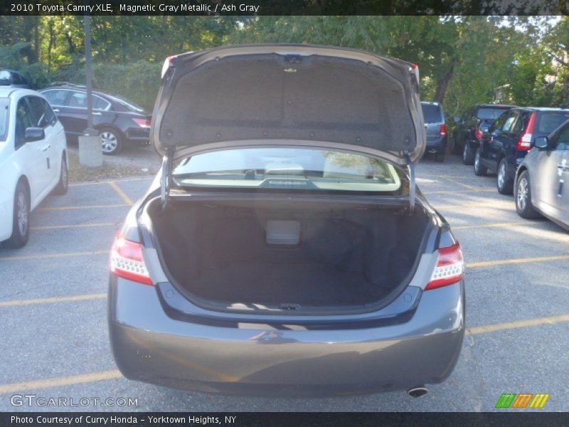 Magnetic Gray Metallic / Ash Gray 2010 Toyota Camry XLE