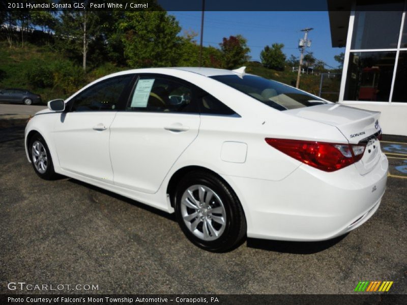 Pearl White / Camel 2011 Hyundai Sonata GLS