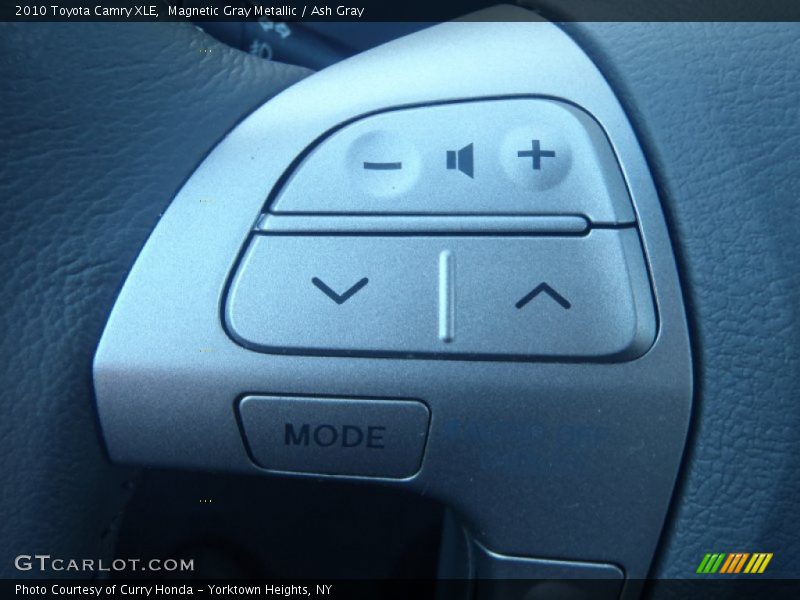 Magnetic Gray Metallic / Ash Gray 2010 Toyota Camry XLE